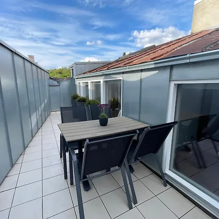 Newtown Каунас